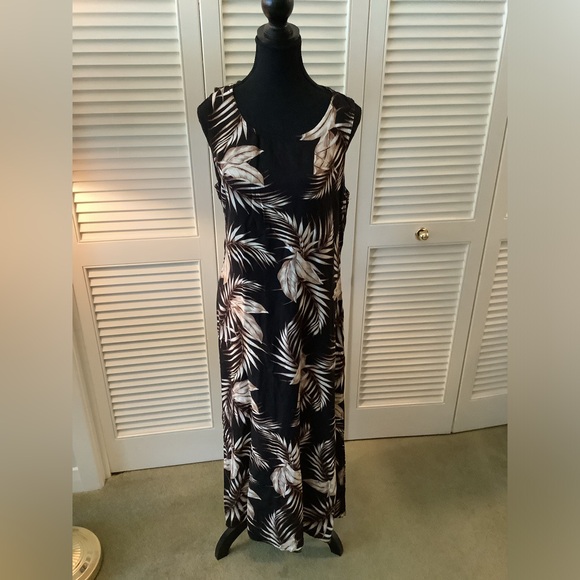 Dark Brown / Black / Cream Maxi Dress - Size Large - Picture 3 of 4